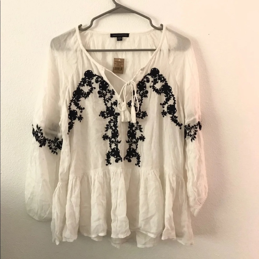 NWT AE Embroidered Peplum Boho Blouse Medium